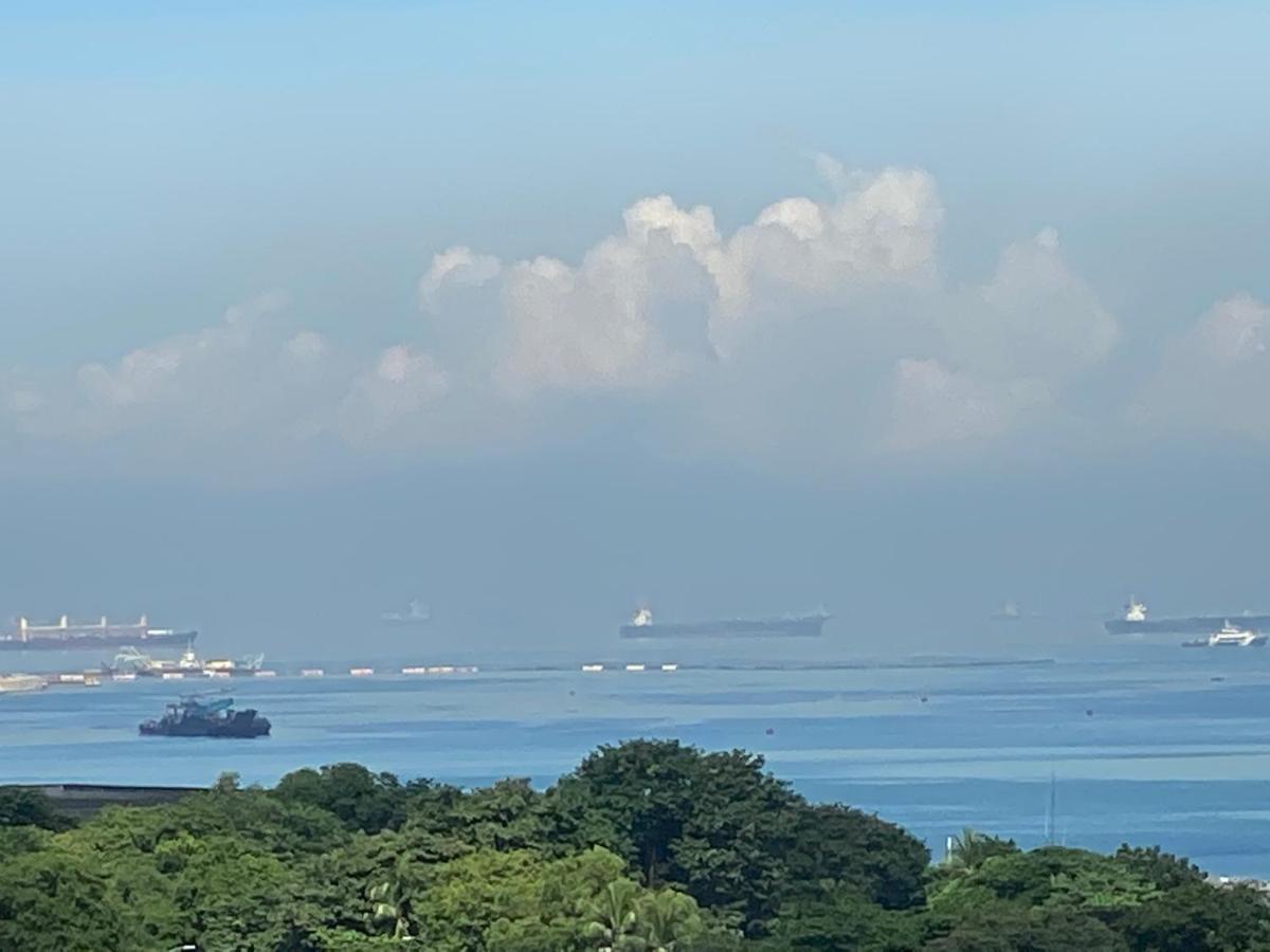 Le 10 The Radiance Manila Bay Aparthotel Pasay Exteriör bild
