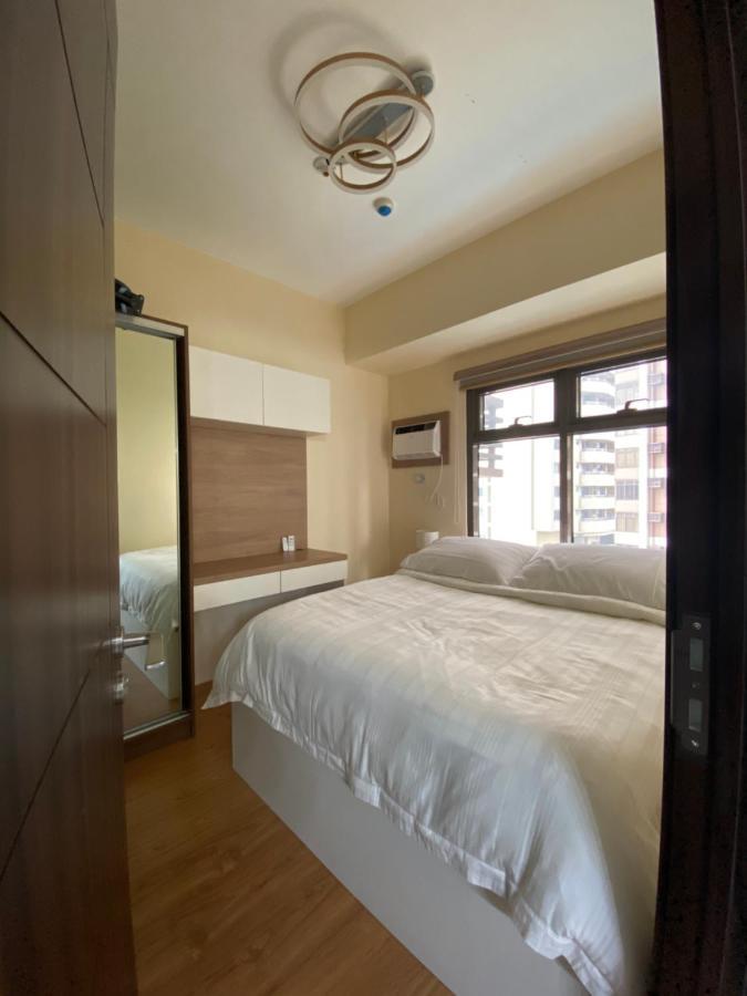 Le 10 The Radiance Manila Bay Aparthotel Pasay Exteriör bild